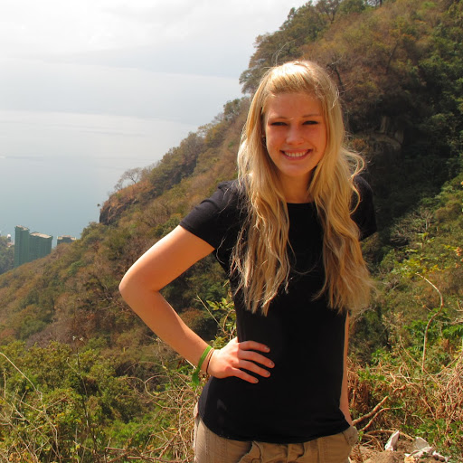 Samantha Christensen Photo 31