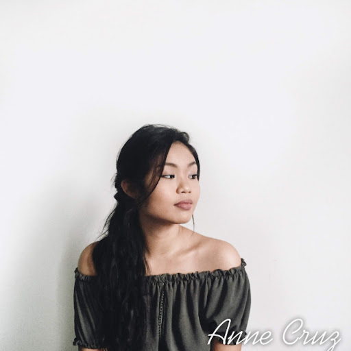 Anne Cruz Photo 13