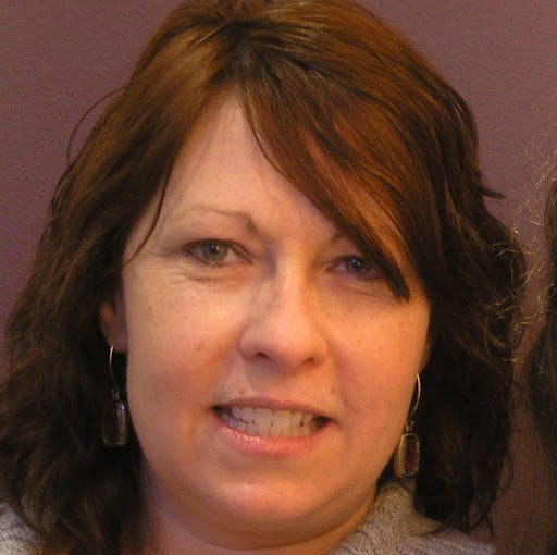 Debbie Hudson Photo 26