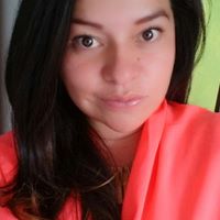 Janette Vazquez Photo 14