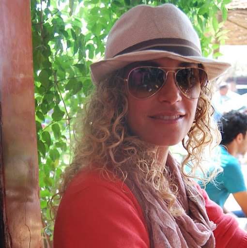 Ana Feliciano Photo 20