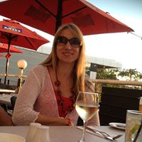 Jennifer Rioux Photo 7