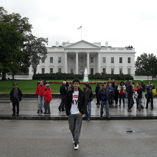 Adrian Diaz Photo 16