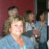 Teri Gaines Photo 6