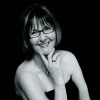 Anne Richard Photo 34