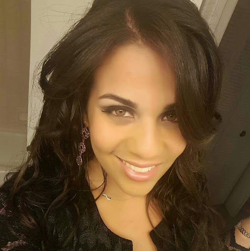 Michelle Lopez Photo 39