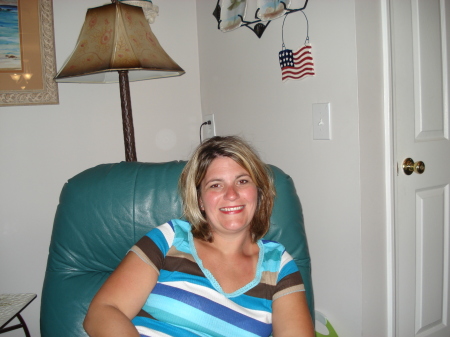 Alicia Davis Photo 16