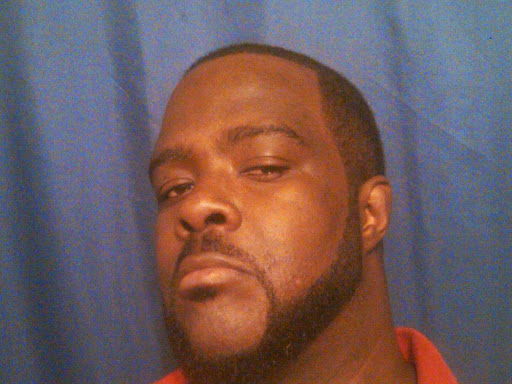 Andre Long Photo 9