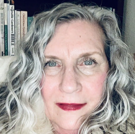 Debra Mulcahy Photo 14