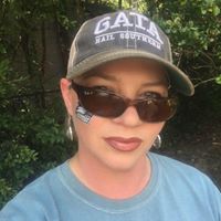 Michelle Herndon Photo 16