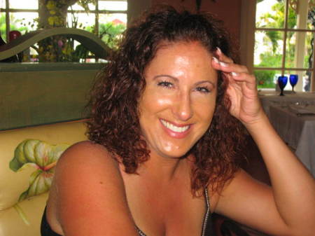 Amy Owen Photo 23
