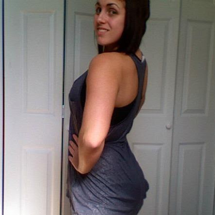 Jennifer Comer Photo 26