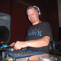 Derek Lindstrom Photo 5