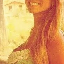 Paula Wolf Photo 19