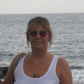 Julie Bugg Photo 23