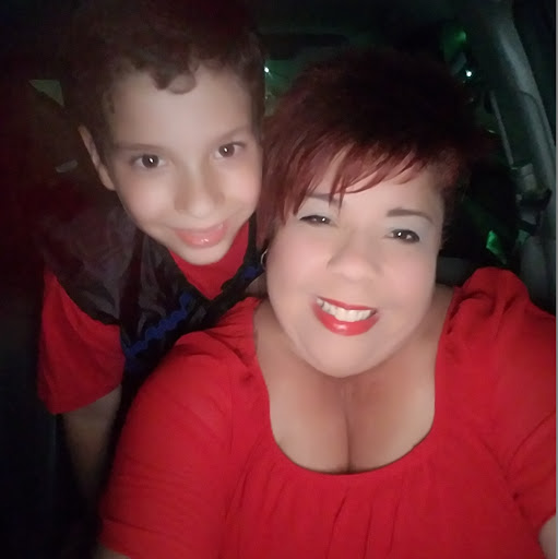 Rosa Gonzalez Photo 38