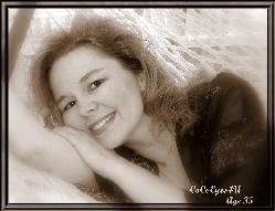 Laura Werner Photo 9