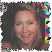 Lora Lowe Photo 14