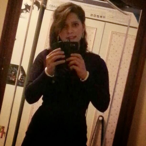 Joanna Moore Photo 25