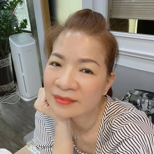 Julie Wu Photo 18