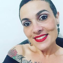 Veronica Muniz Photo 32
