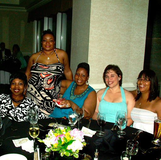 Tiffany Robinson Photo 5