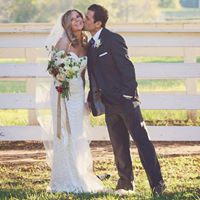 Sarah Staton Photo 36