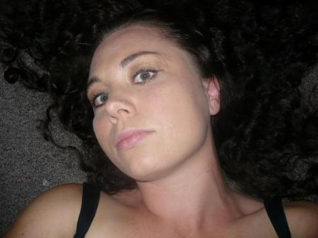 Jennifer Calkins Photo 20