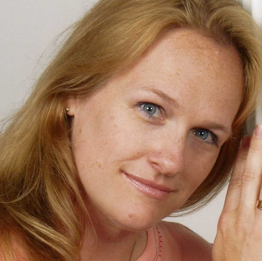 Michelle Small Photo 26
