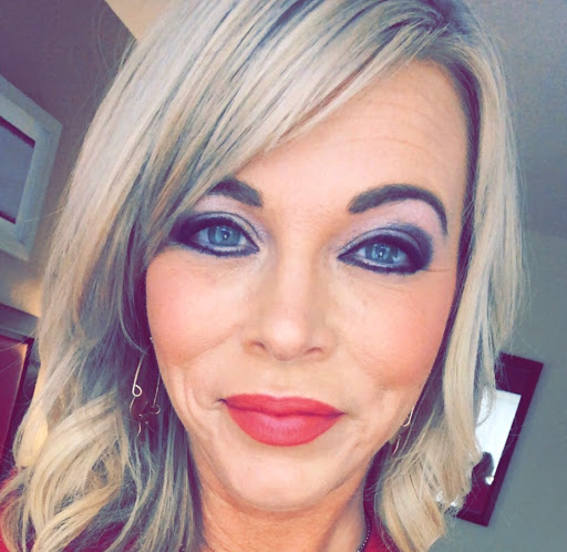 Melissa Wade Photo 31