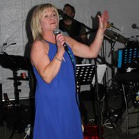 Christine Oman Photo 13