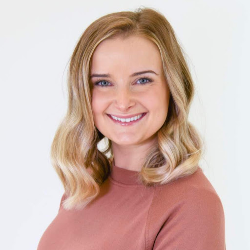 Allison Holden Photo 26