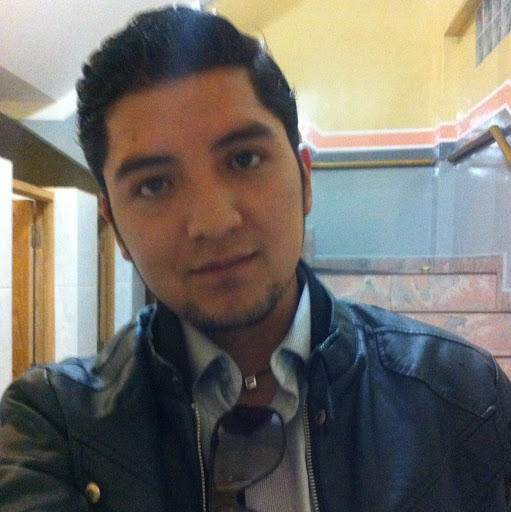 Roy Robles Photo 37