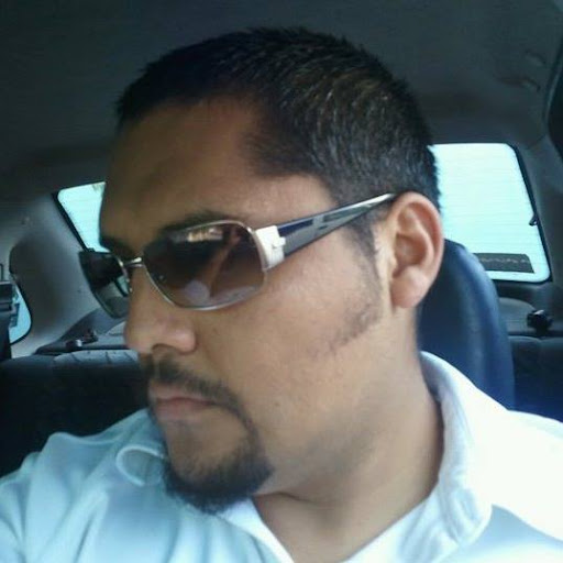 Ralph Ramirez Photo 38