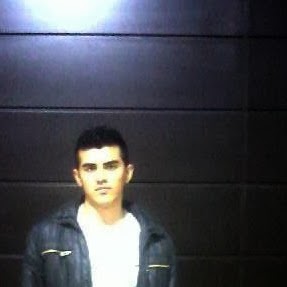 Moises Alvarado Photo 8