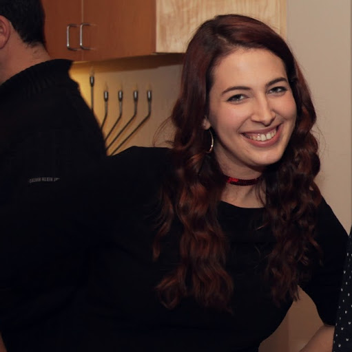 Danielle James Photo 4