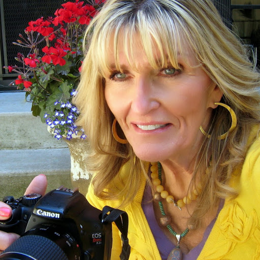 Susan Vaughn Photo 12