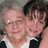 Lisa Litchfield Photo 33