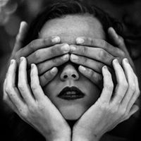 Catherine Geiger Photo 6