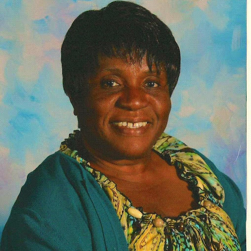 Sharon Munroe Photo 4
