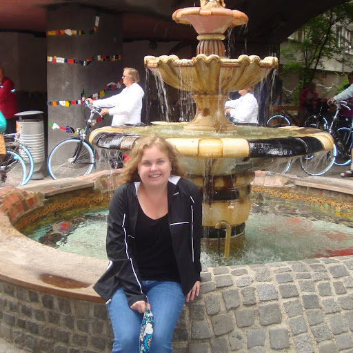 Allison Hebert Photo 24