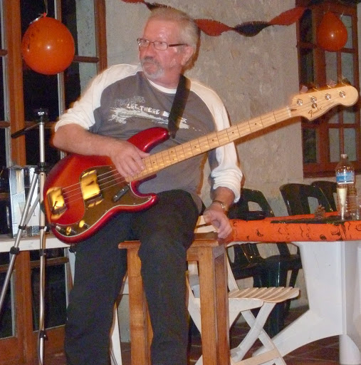 Roger Weiss Photo 30
