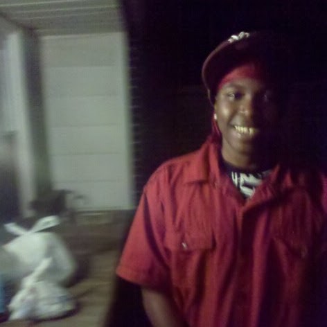Larry Mann Photo 29