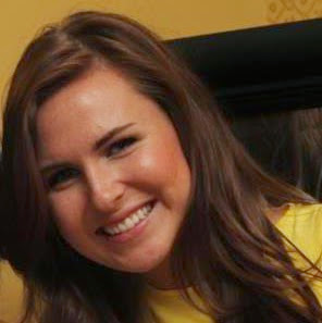Caroline Long Photo 34