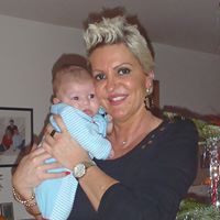 Annette Amos Photo 16