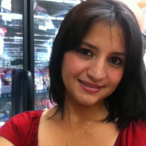 Esther Nunez Photo 9