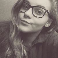 Nicole Jordan Photo 33