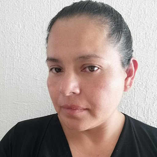 Araceli Lopez Photo 15