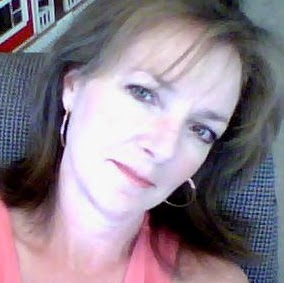 Julie Bailey Photo 47