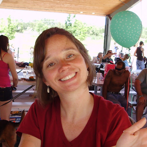 Amy Mccarthy Photo 36